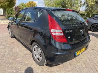Hyundai I-30 1.6i Dynamic picture 8