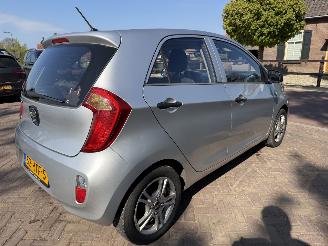 Kia Picanto 1.0 CVVT Comfort Pack picture 6