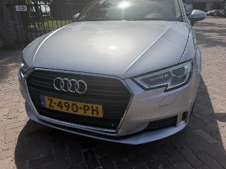Audi A3 35 TFSI CoD SPORTBACK picture 3