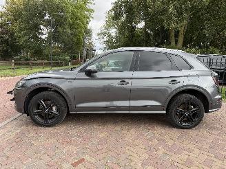 Audi Q5 55 TFSI e quattro Competition picture 2