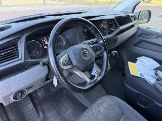 Volkswagen Transporter 2.0 TDI L2H3 32 Bulli picture 17