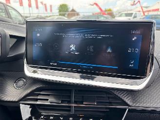 Peugeot 208 1.2pt automaat picture 10