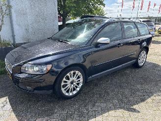 škoda osobní automobily Volvo V-50 T5 2.5turbo 2005/12