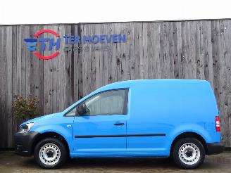 krockskadad bil auto Volkswagen Caddy 1.6 TDi L1H1 Airco 2-Persoons Trekhaak 55KW Euro 5 2014/8