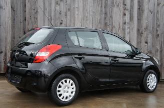 Hyundai I-20 1.2 Airco Camera Isofix 5-Persoons 57KW Euro 5 picture 3