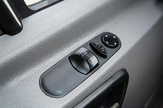 Volkswagen Crafter 2.5 TDi Automaat Koffer Laadklep Airco Cruise 100KW Euro 4 picture 17