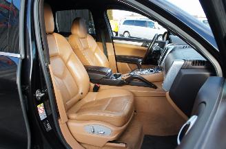 Porsche Cayenne 3.0 Diesel Airco Navi Cruise Luchtvering MotorSchade! 177KW Euro 5 picture 9