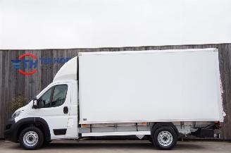 skadebil auto Fiat Ducato 2.3 MJT Koffer Laadklep Airco Navi Cruise 103KW Euro 6 2021/2