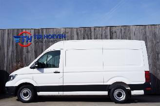 krockskadad bil auto Volkswagen Crafter 2.0 TDi L3H3 Airco Camera PDC Apple Carplay 103KW Euro 6 2018/8