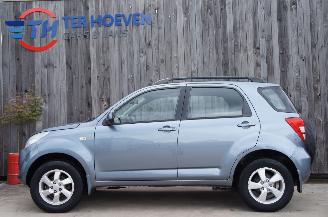 uszkodzony samochody osobowe Daihatsu Terios 1.5 16V 2WD Airco Metallic Trekhaak 77KW 2006/6