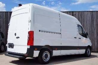 Mercedes Sprinter 314 CDi L2H2 Airco Navi Cruise 360° Apple Carplay 105KW Euro 6 picture 3