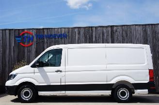 krockskadad bil auto Volkswagen Crafter 2.0 TDi L3H1 Airco Cruise Trendline Trekhaak 103KW Euro 6 2019/1