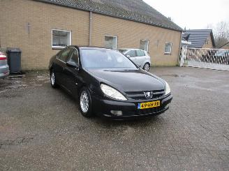 Schadeauto Peugeot 607 2.2-16V 2001/7