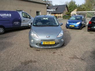 Ford Ka 1.2 Titanium Xs/s Airco picture 2