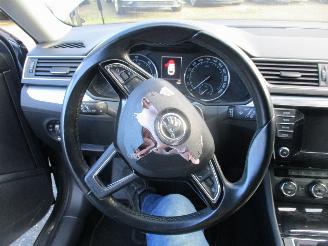 Skoda Superb Combi 1.6 TDI Ambition Bns picture 23