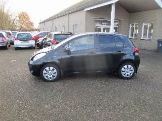 Toyota Yaris 1.3 VVTi Comfort 5drs picture 4
