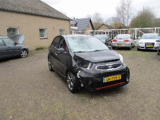 uszkodzony samochody osobowe Kia Picanto 1.2 CVVT SportsLine GT-Line REST BPM €350,- 2015/7