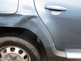 Dacia Duster 1.6 Laureate 2wd REST BPM €200,-!!! picture 14