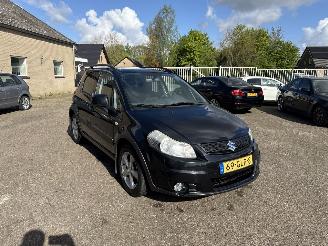 damaged passenger cars Suzuki SX4 1.6 Shogun 2008/7