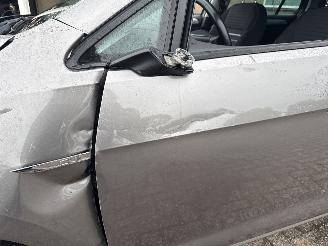 Volkswagen Golf 1.2 TSI Highline picture 11