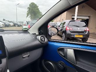 Toyota Aygo DYNAMIC BLUE picture 20