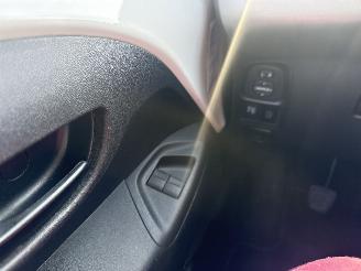 Toyota Aygo 1.0 VVT-i x-play picture 27