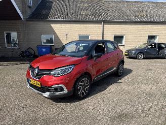 Renault Captur 1.2 TCe Intens picture 3