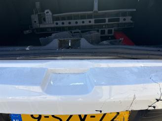 Renault Clio 0.9 TCe Authentique picture 12