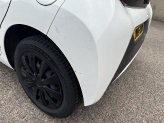 Toyota Aygo 1.0 VVT-i x picture 15