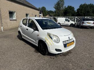 krockskadad bil auto Suzuki Alto 1.0 Cool Comfort 2011/9