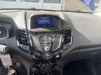 Ford Fiesta 1.0 Titanium picture 27