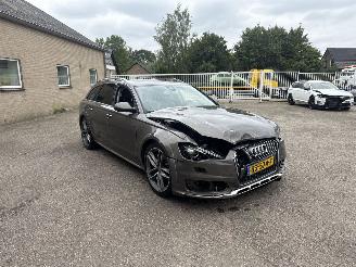 Coche accidentado Audi A6 allroad 3.0 TDI quattro Premium Edition REST BPM €800,-!!! 2015/8
