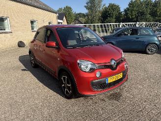 Unfallwagen Renault Twingo 1.0 SCe Collection REST BPM €300,-!!! 2017/8