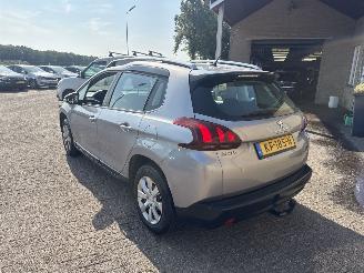 Peugeot 2008 1.2 PureT. Blue Lion REST BPM €600,-!!! picture 6