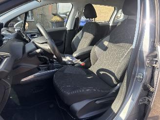 Peugeot 2008 1.2 PureT. Blue Lion REST BPM €600,-!!! picture 33