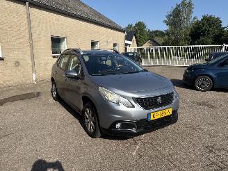 skadebil auto Peugeot 2008 1.2 PureT. Blue Lion REST BPM €600,-!!! 2016/8
