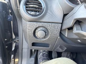 Opel Corsa 1.2-16V Business picture 21