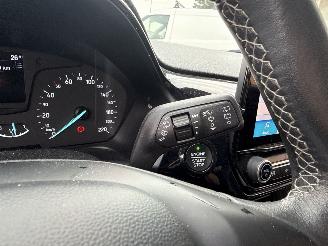 Ford Fiesta 1.0 EcoB. Titanium picture 28