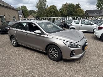 Unfallwagen Hyundai I-30 1.0 T-GDI i-Drive REST BPM €1000,-!!! 2018/7