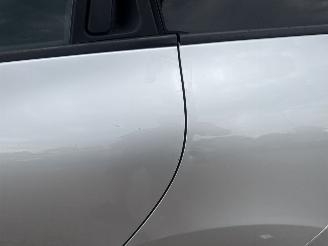 Renault Clio 1.5 dCi Limited REST BPM €350,-!!! picture 12