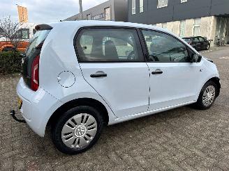 Volkswagen Up! 1.0 take up! BlueMotion picture 7