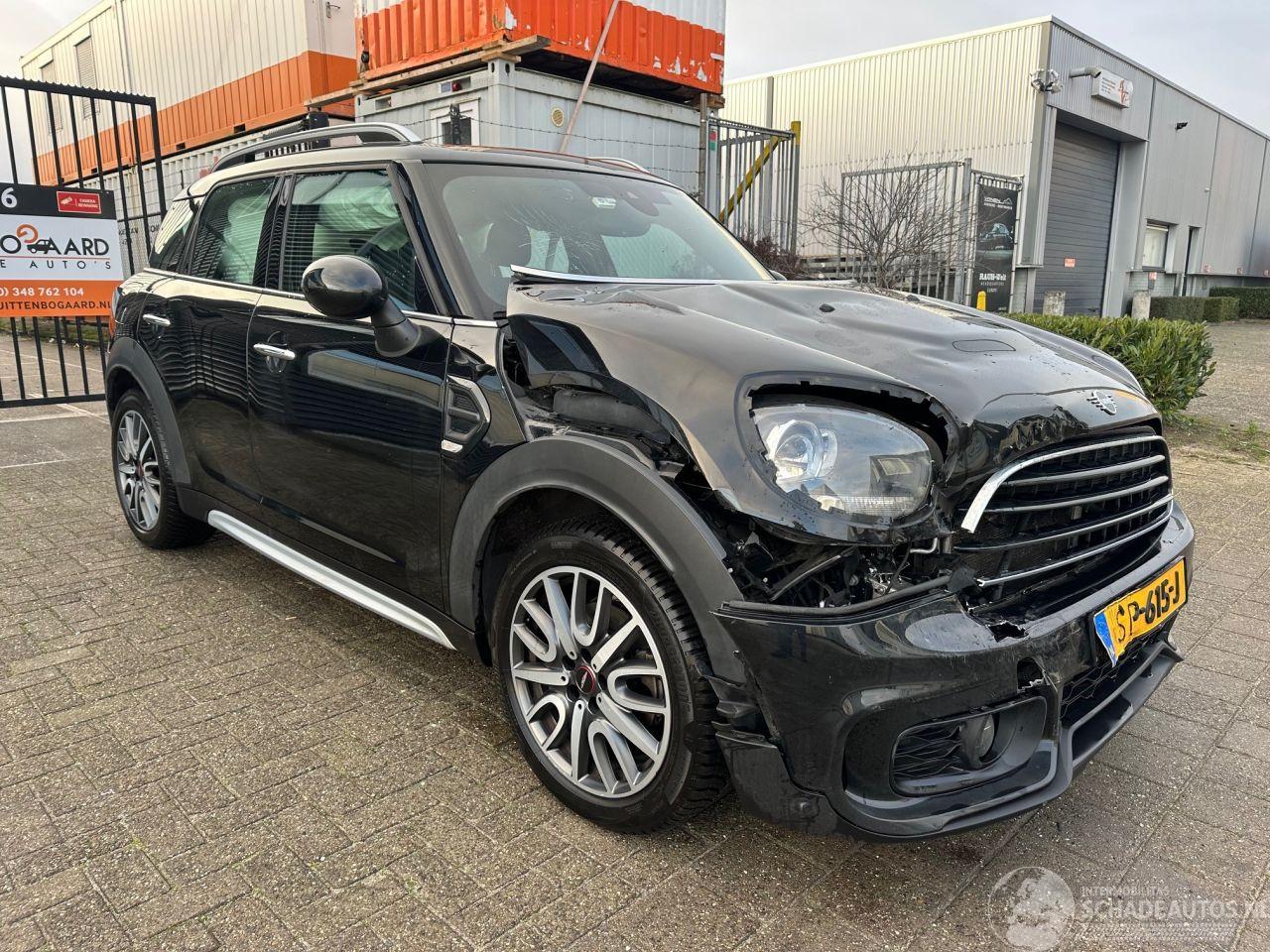 Mini Countryman 1.5 Cooper Salt