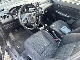 Suzuki Swift 1.2 Style Smart Hybrid picture 7