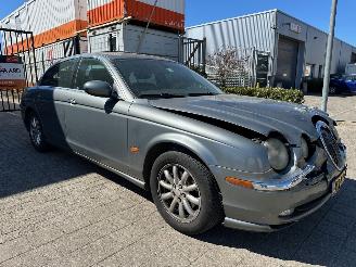 škoda osobní automobily Jaguar S-type 3.0 V6 Executive 2003/1