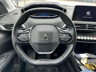 Peugeot 5008 1.2 PureTech Blue Lease Premium picture 8