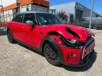 Coche accidentado Mini Cooper 1.5 Cooper Camden Edition Automaat 2024/3