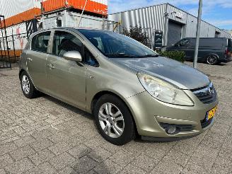 Damaged car Opel Corsa 1.4-16V Enjoy NAP 2008/8