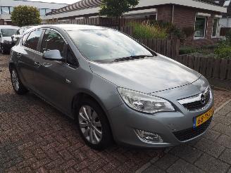 Opel Astra 1.4 Turbo cosmo picture 3