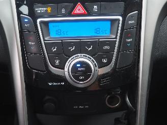 Hyundai I-30 Wagon 1.6 GDI Business Edition picture 23