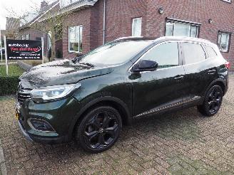 Vaurioauto  passenger cars Renault Kadjar 1.3 TCe Black Edition Auromaat 2019/4